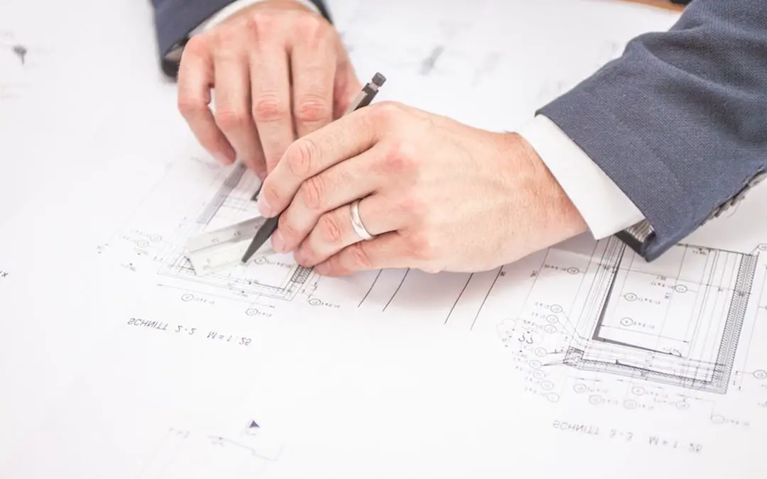 Should You Hire an Architect to Design Your New Home?